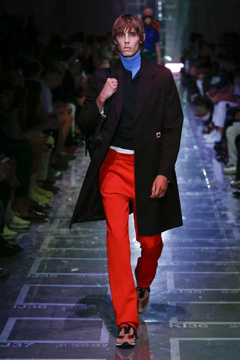 Prada Spring 2019 Menswear Collection 